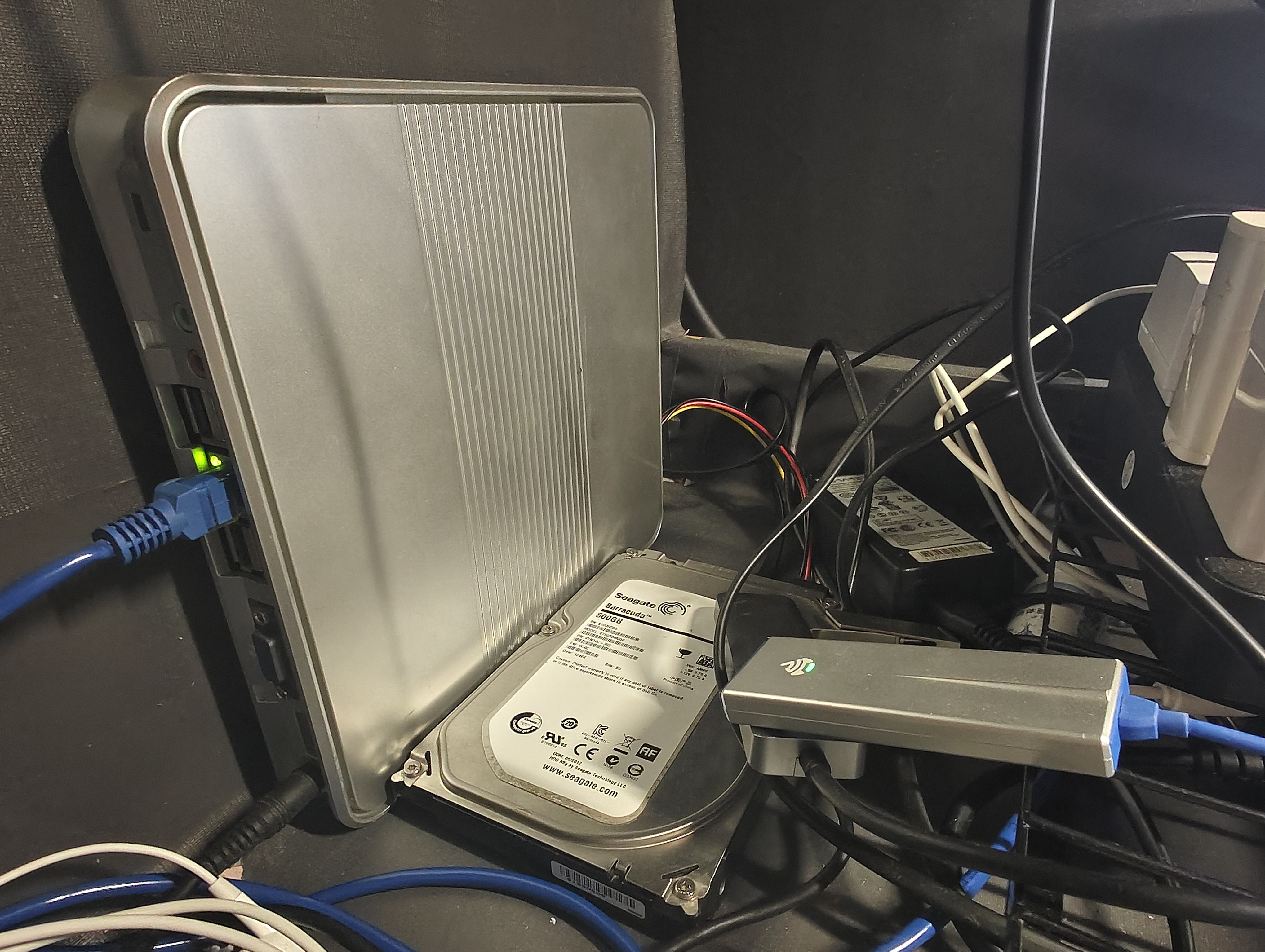 小主机小白入门nas第一天